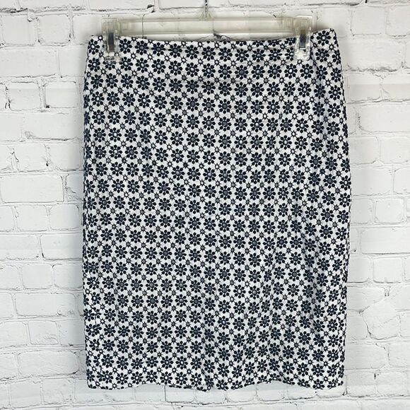 Ann Taylor Floral Pencil Skirt - Picture 1 of 6